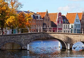Win a Eurostar break to Bruges for you and your mum!